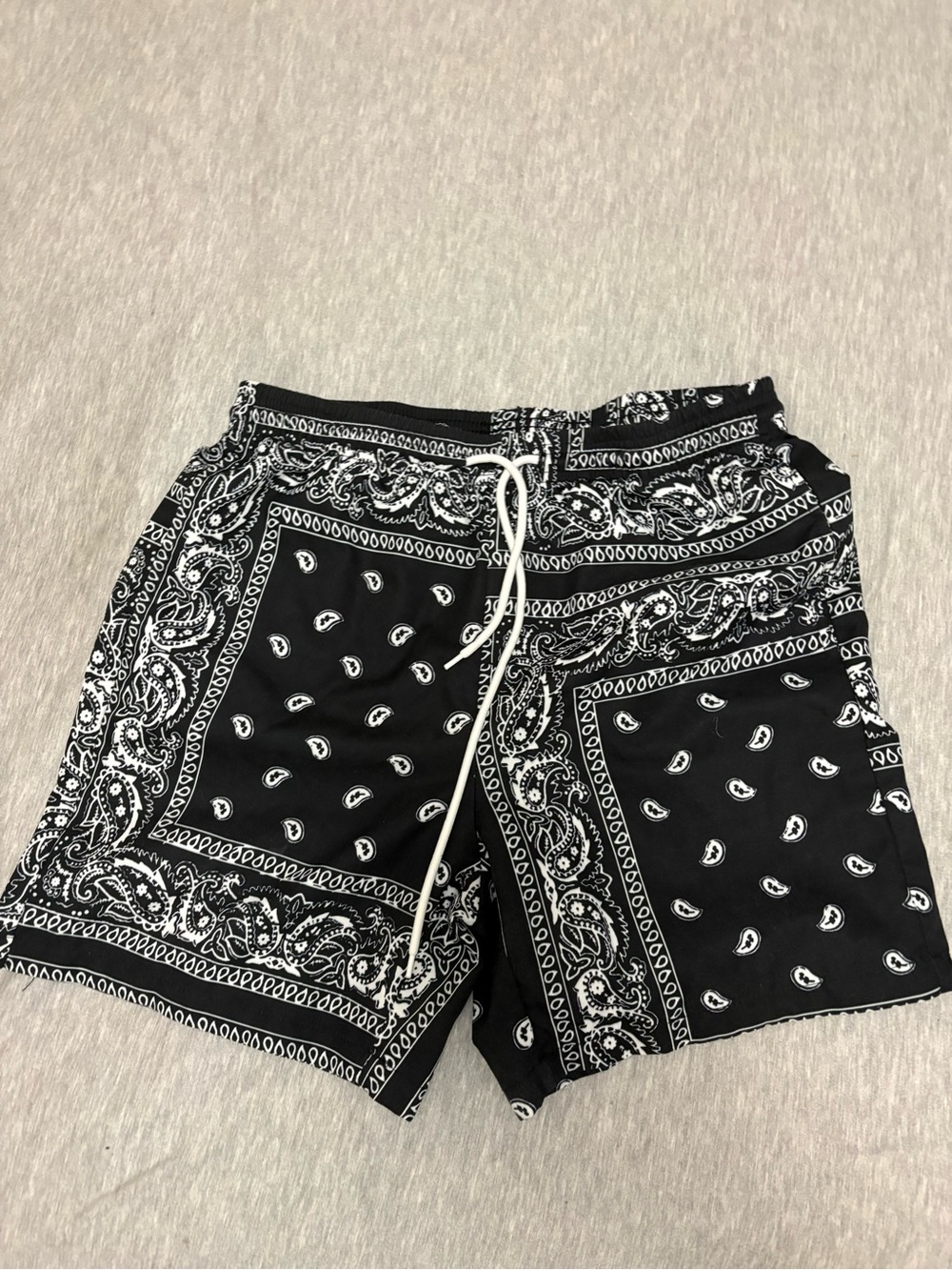 Men's Black Bandana Print Drawstring Shorts